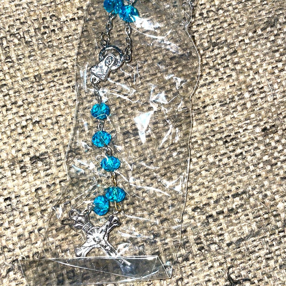 5 for $25🤑
